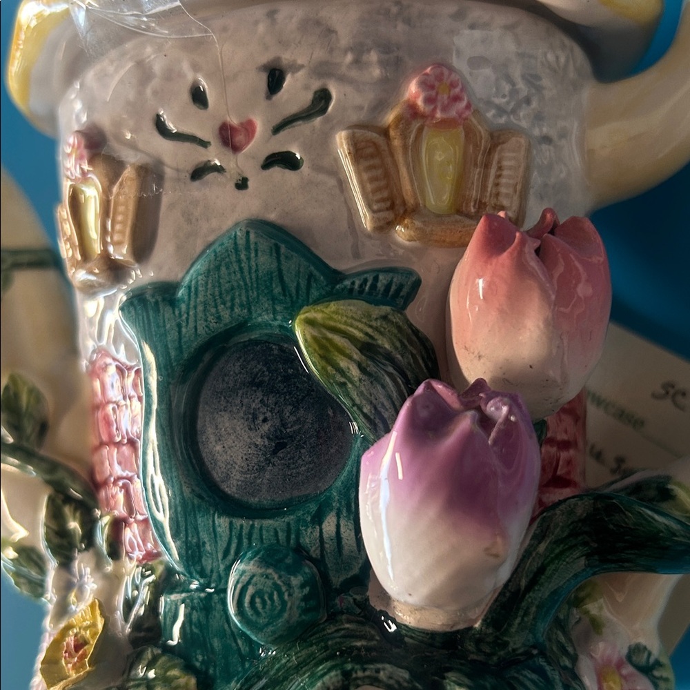 Charming Cottage Teapot with Floral Accents - Picture 10 of 13